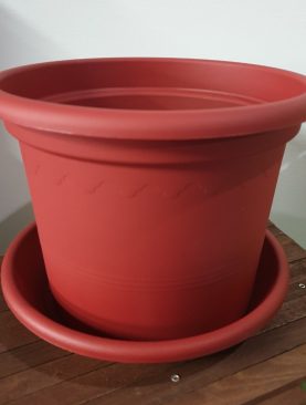 Plastic Pots brick red